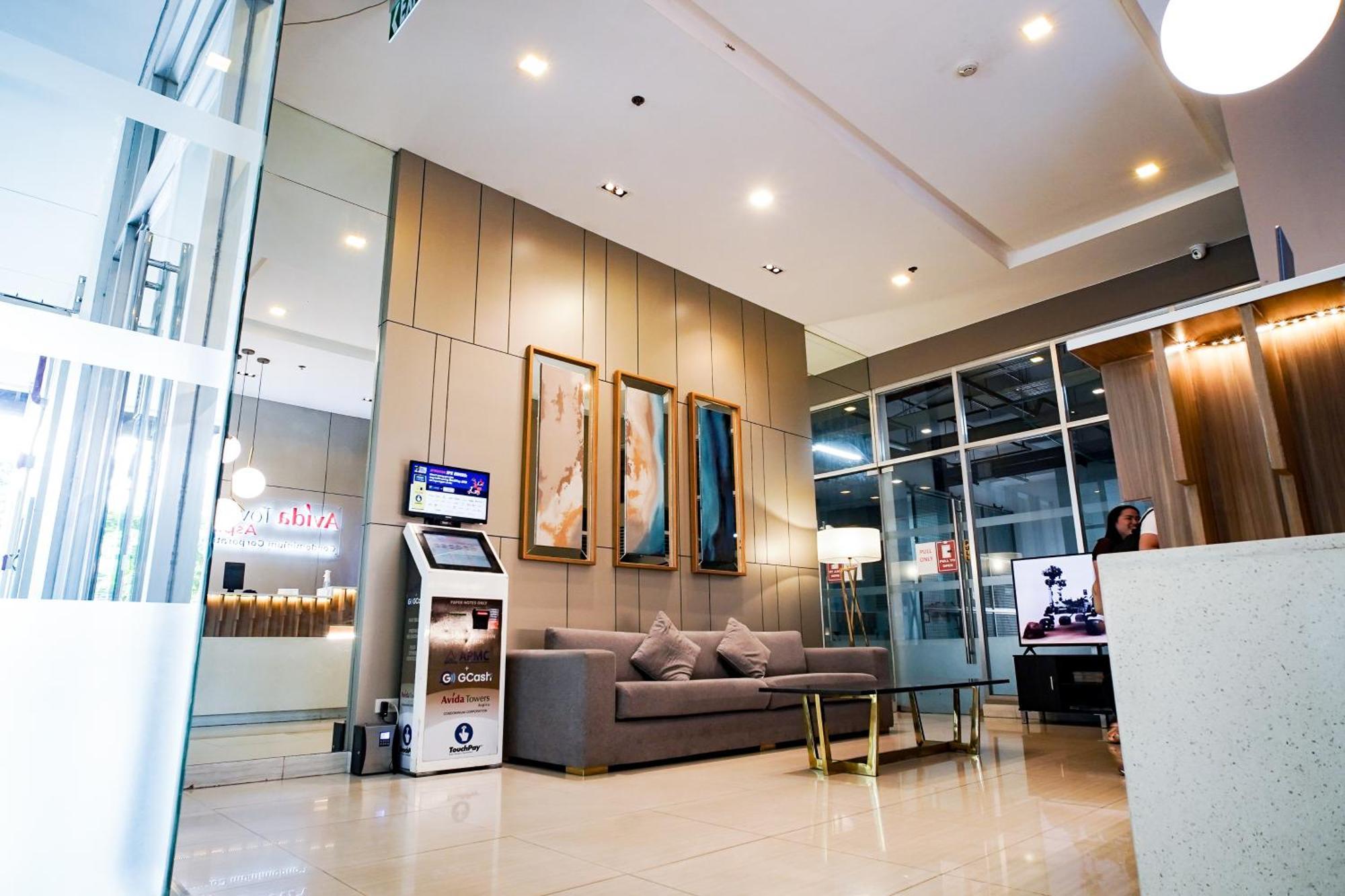 Modern Designed Studio Condo Near Ayala Centrio Cagayan de Oro Exterior photo